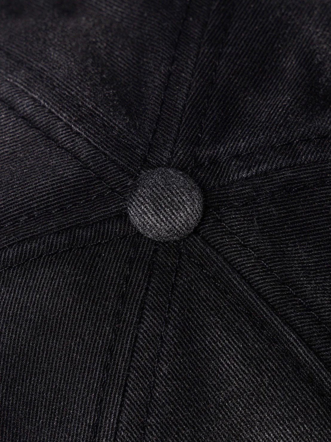 【SUPPLIER】Ripped Brim Heart Tribal 6 Panel Cap