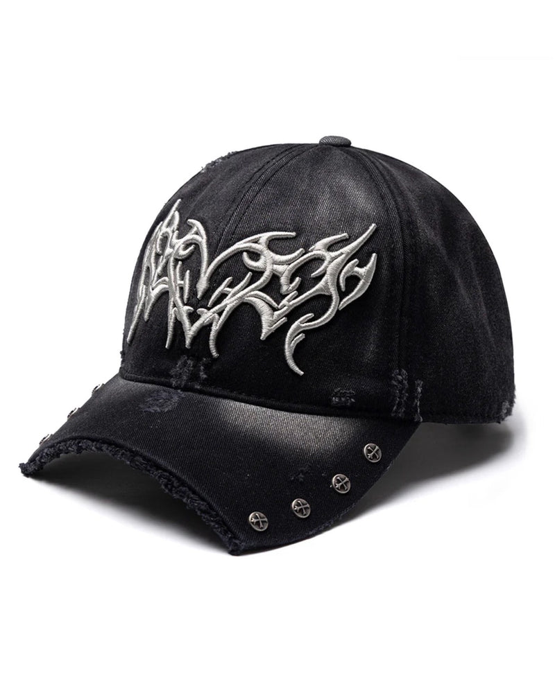 【SUPPLIER】Ripped Brim Heart Tribal 6 Panel Cap