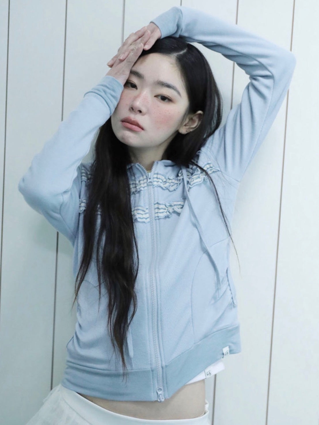 【Uglyshadow】LAYERED SHIRRING HOODED ZIP-UP