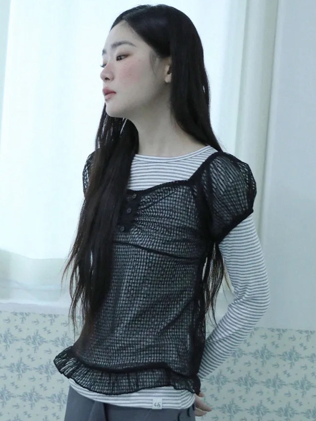 【Uglyshadow】DOT SHIRRING BLOUSE