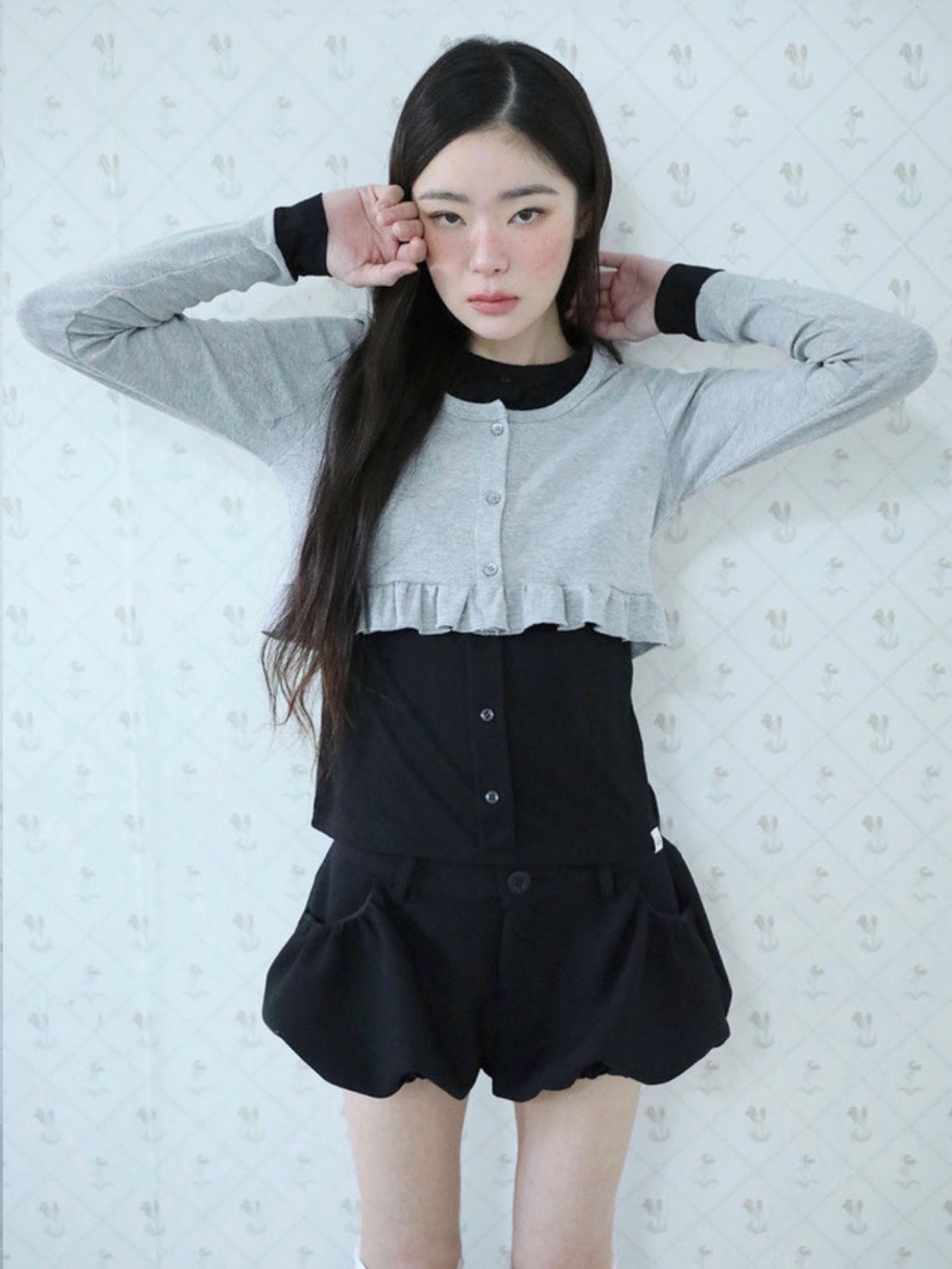 【Uglyshadow】BLOOM SHORT PANTS