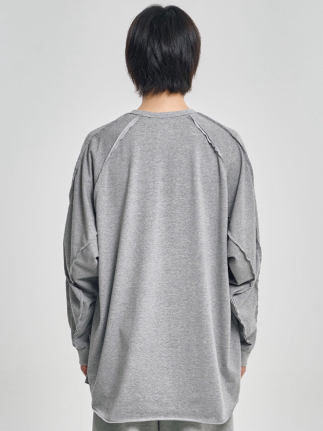 【AJOBYAJO】Raw Edge Sculpted Long Sleeve