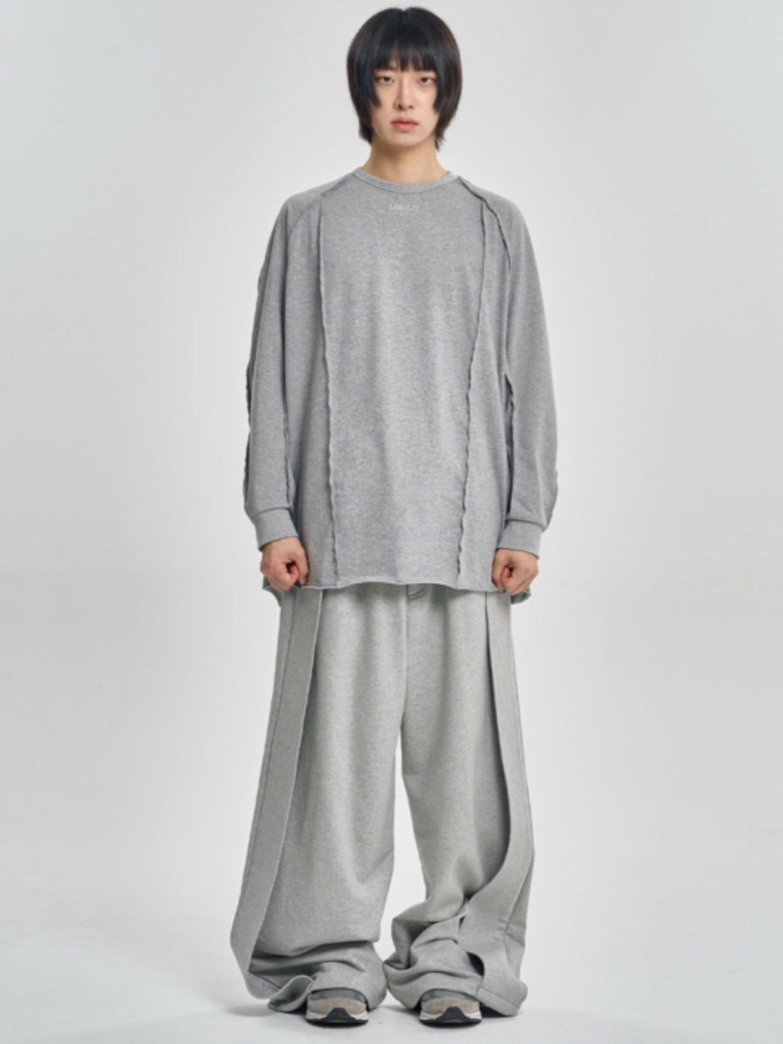 【AJOBYAJO】Raw Edge Sculpted Long Sleeve