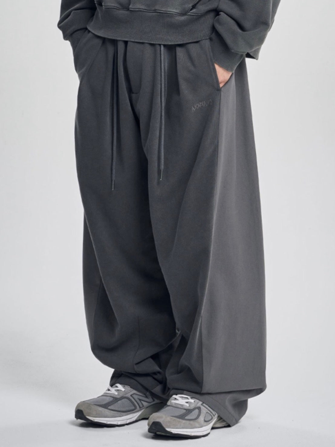 【AJOBYAJO】Dual Fabric Hybrid Pants