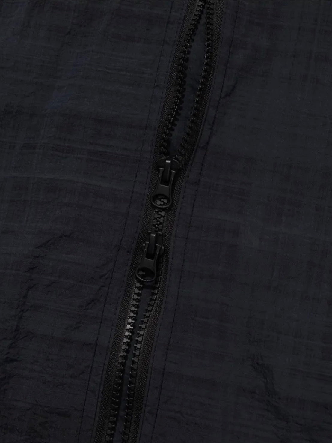 3/22 20:00発売【Uglyshadow】RUFFLE CHECKERED WINDBREAKER JACKET