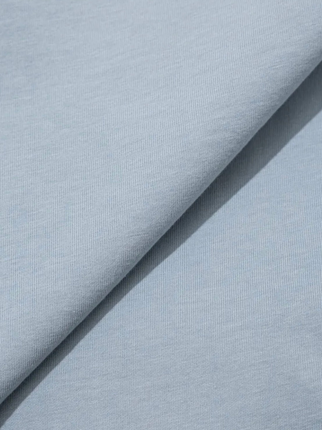 【Uglyshadow】BUCKLE OFF-SHOULDER T-SHIRT