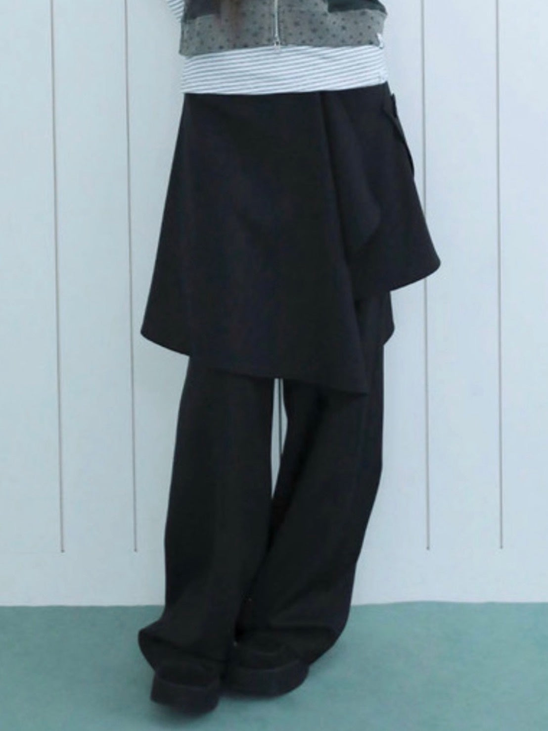 【Uglyshadow】FLARED SKIRT PANTS