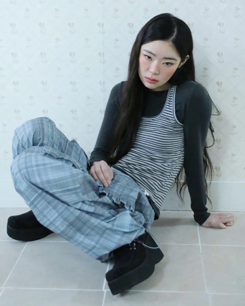 【Uglyshadow】RUFFLE CHECKERED SKIRT CARGO PANTS
