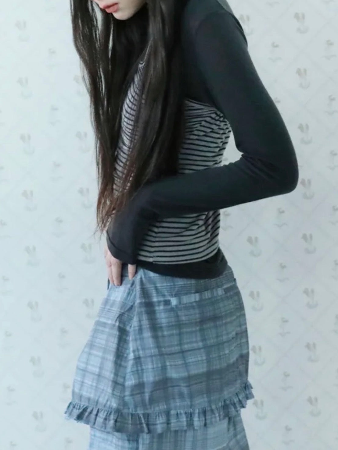 【Uglyshadow】RUFFLE CHECKERED SKIRT CARGO PANTS