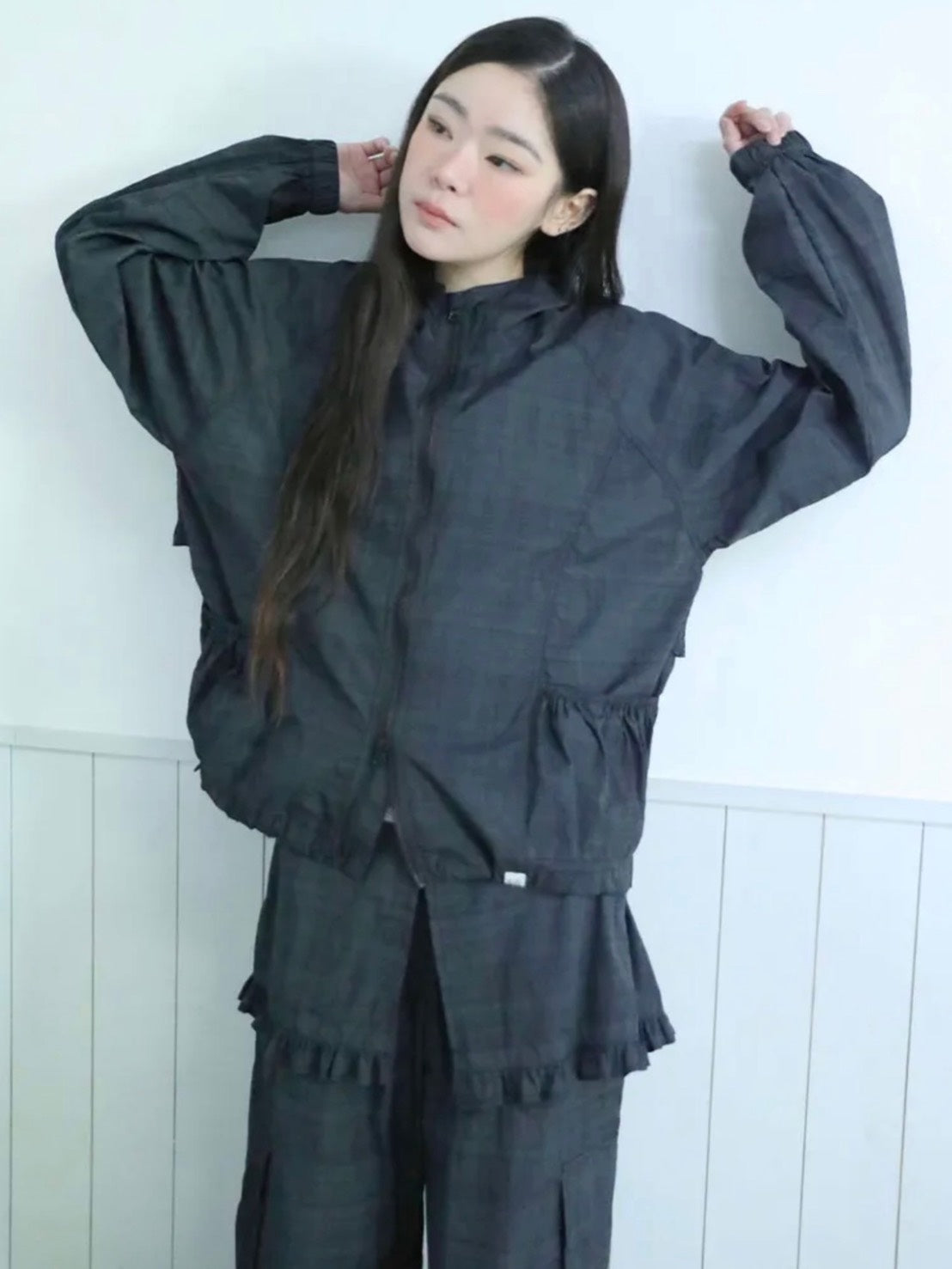 【Uglyshadow】RUFFLE CHECKERED SKIRT CARGO PANTS