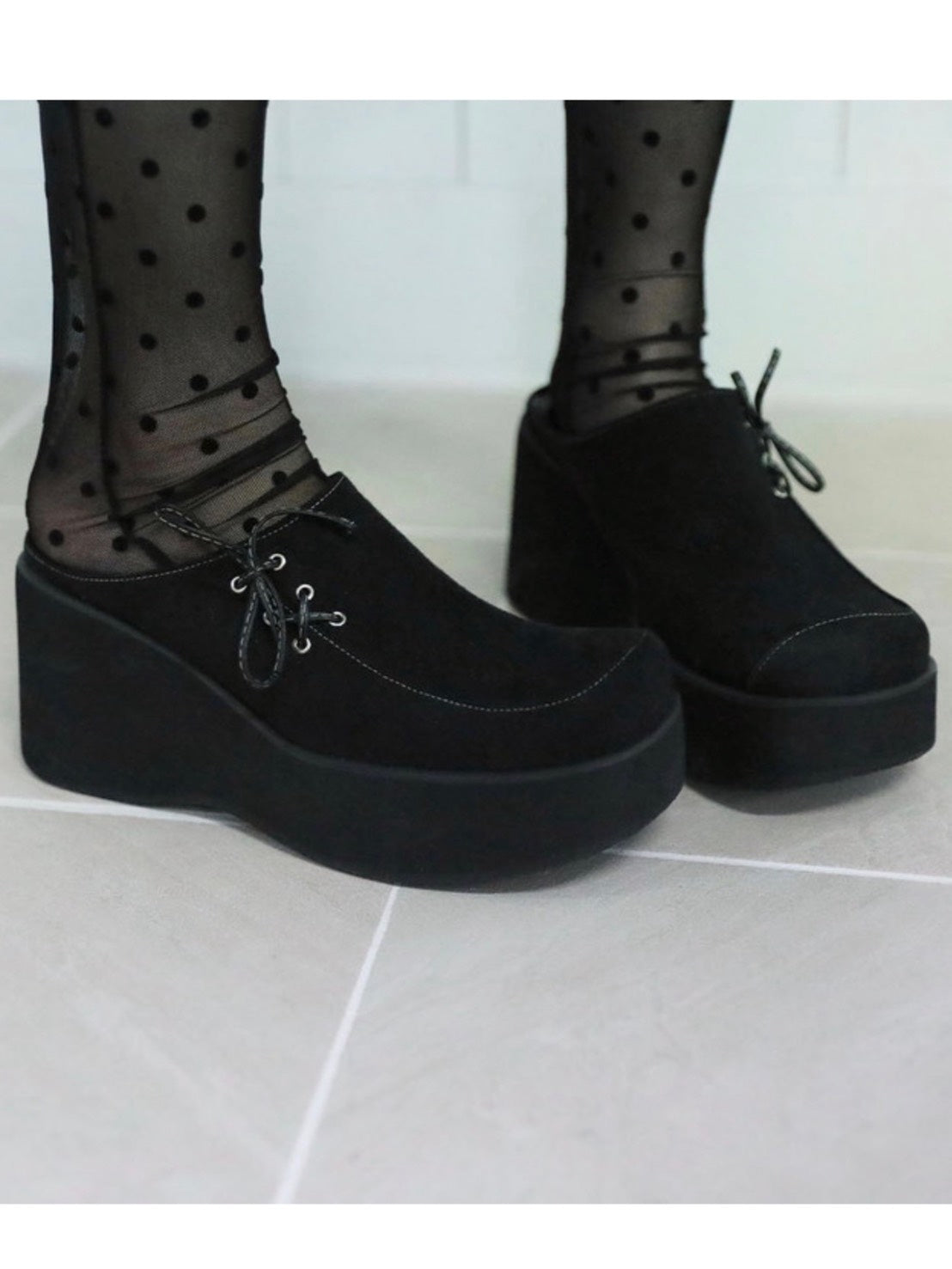 3/22 20:00発売【Uglyshadow】SUEDE SQUARE SLIPPERS