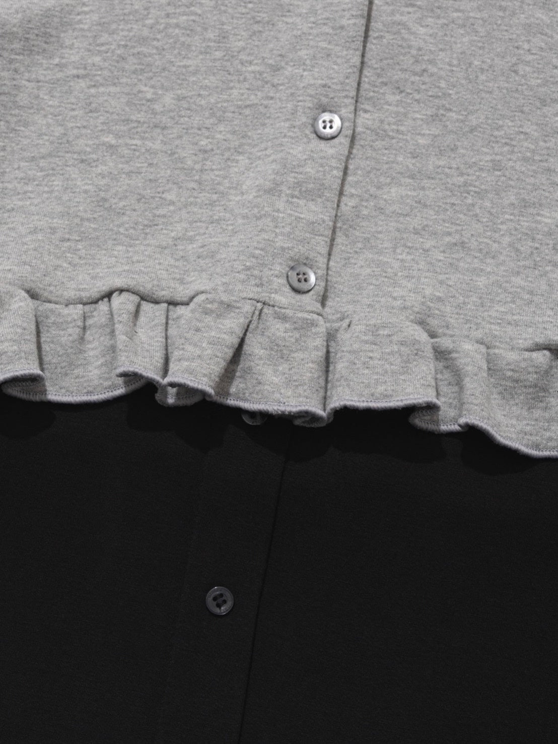 【Uglyshadow】LAYERED FRILL CARDIGAN T-SHIRT