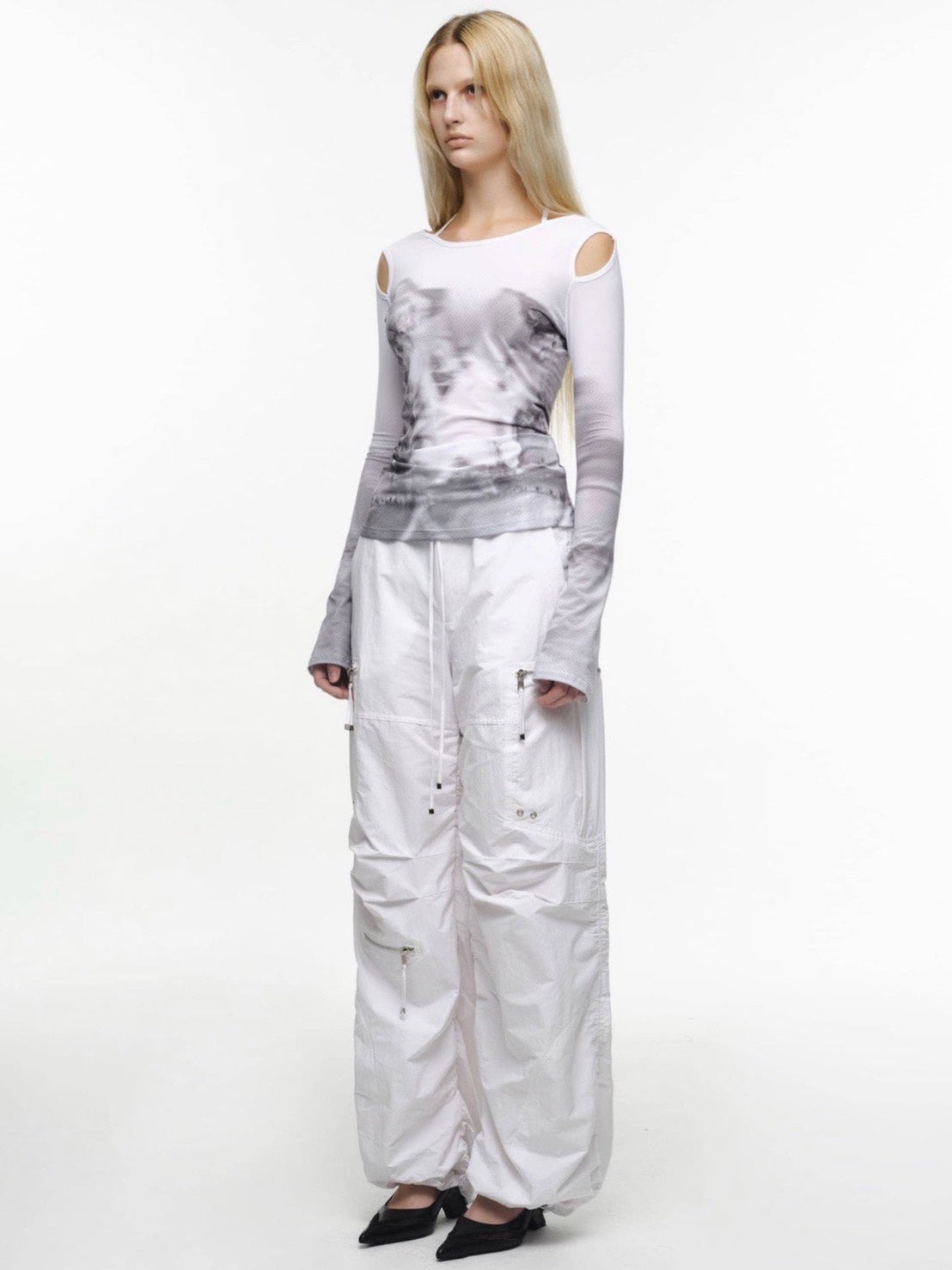 【NACHE】CUT-OUT SLIM FIT LONG SLEEVE