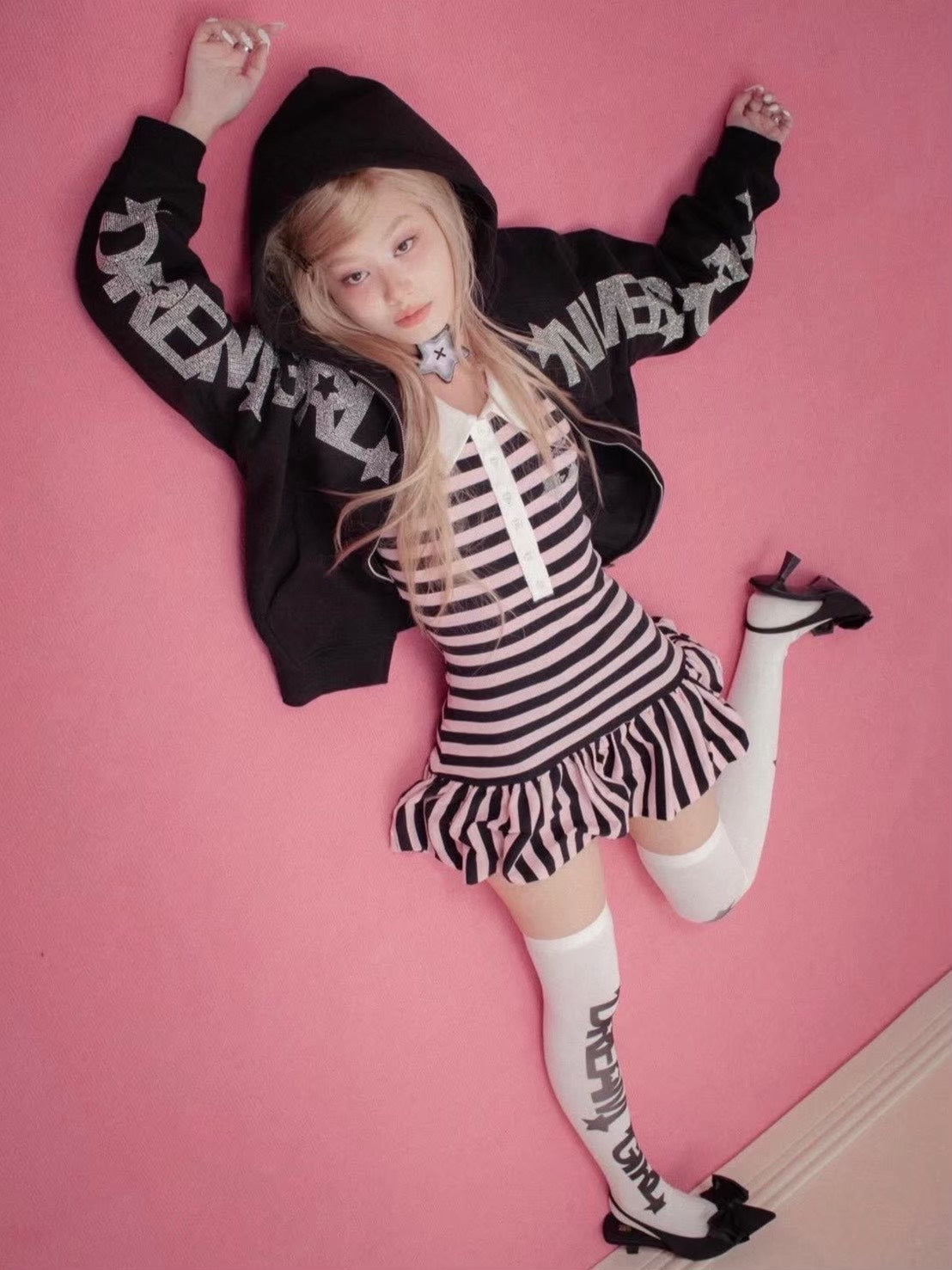 【Unopened gift】dreamgirl never cry hoodie