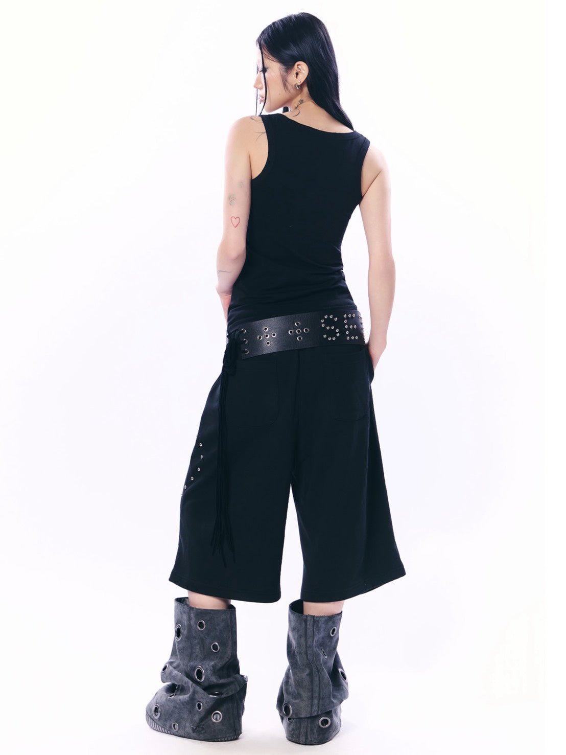 【SETUP‐EXE】LOGO CROSS SLEEVELESS TOP