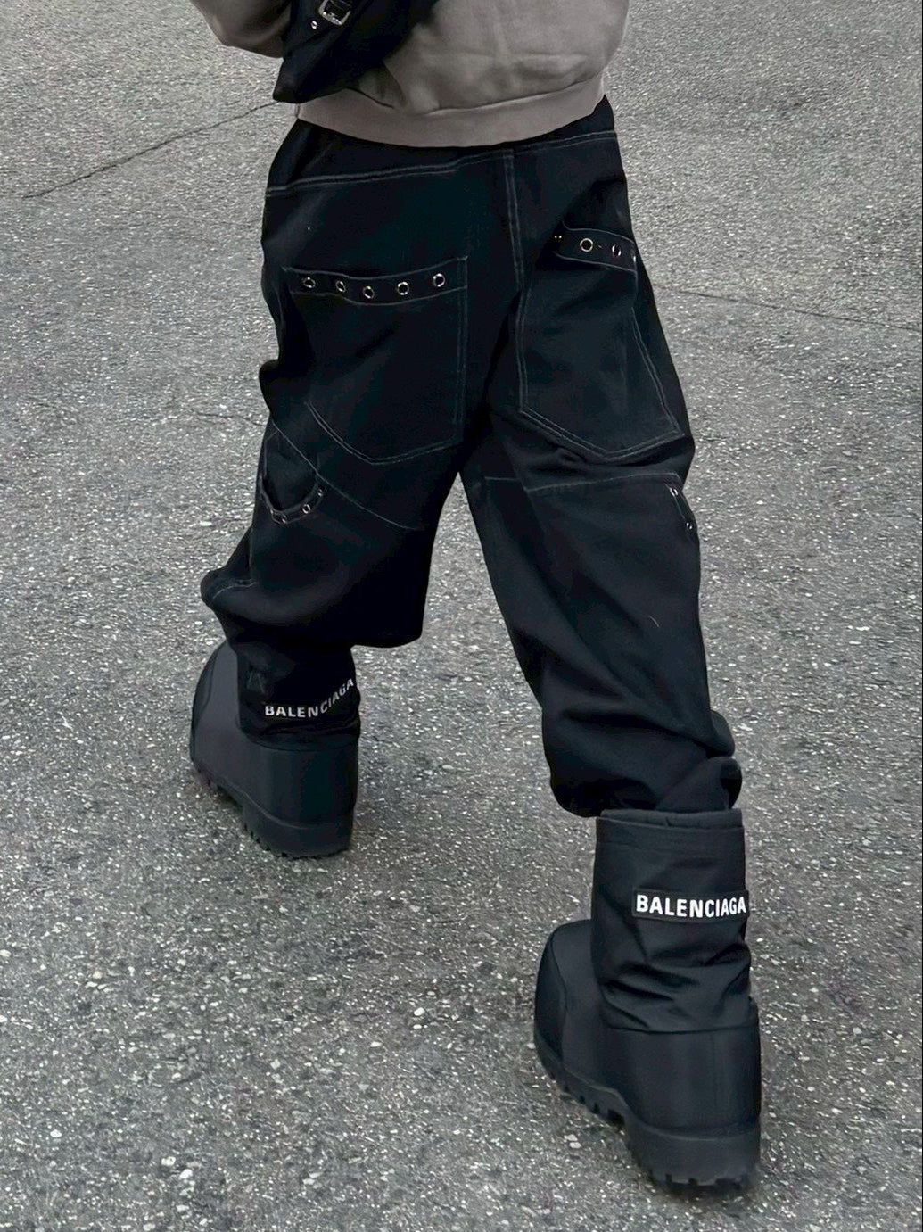 受注制【Chikashitsu +】eyelet pocket balloon pants