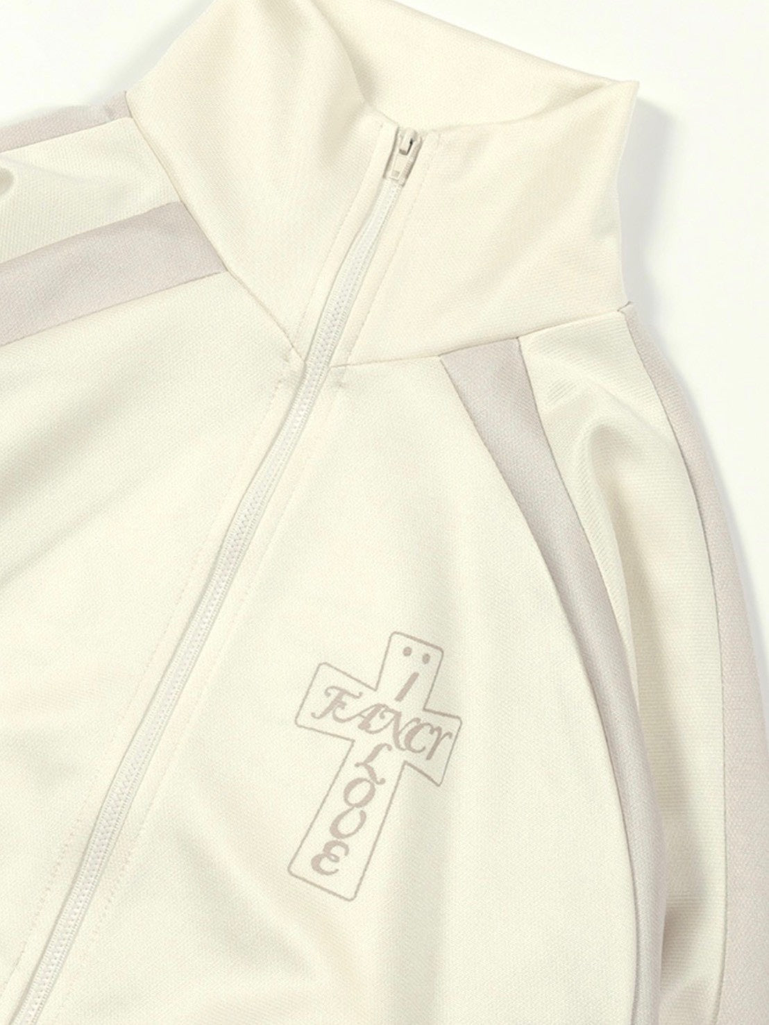 【FANCY CLUB】FROSS GLOSSY TRACK TOP
