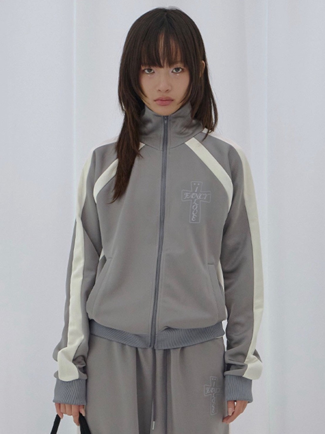 【FANCY CLUB】FROSS GLOSSY TRACK TOP
