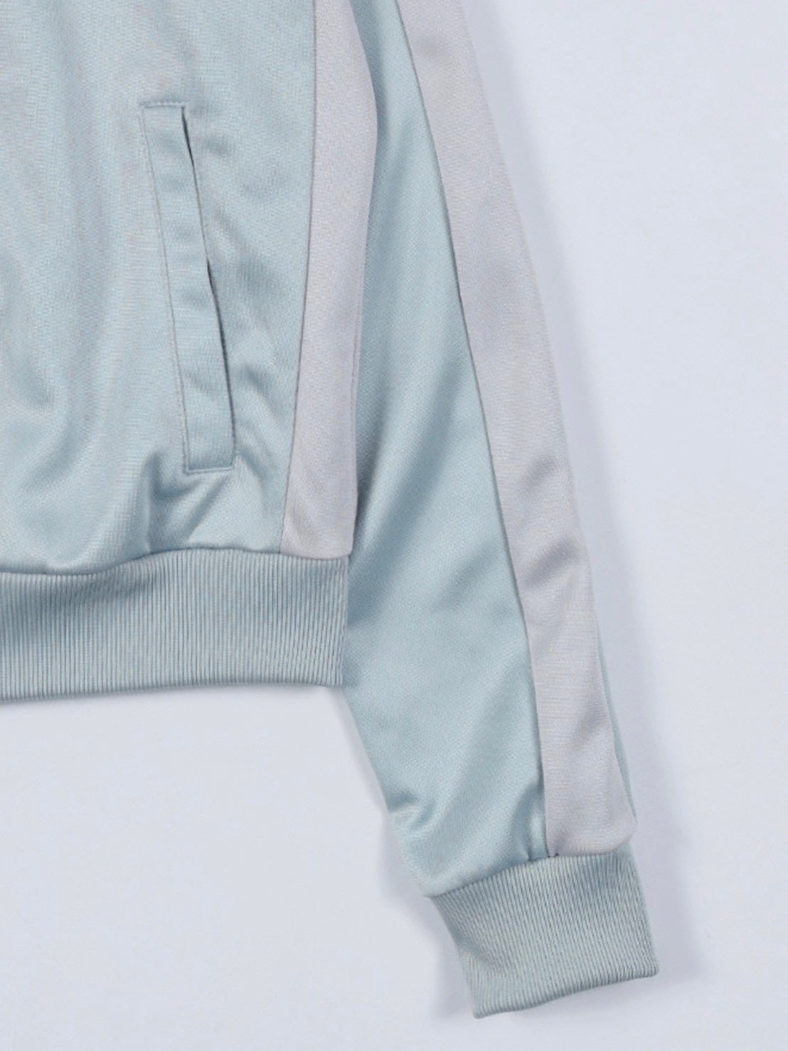 【FANCY CLUB】FROSS GLOSSY TRACK TOP