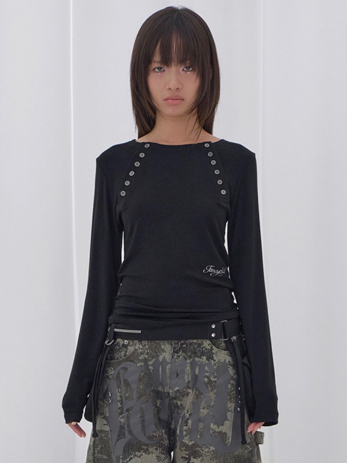 【FANCY CLUB】MOVE BUTTON LONG SLEEVE