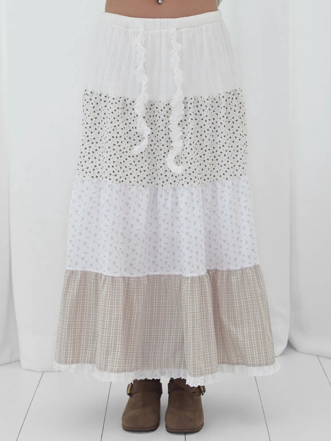 【FANCY CLUB】FLORAL LACE CANCAN LONG SKIRT