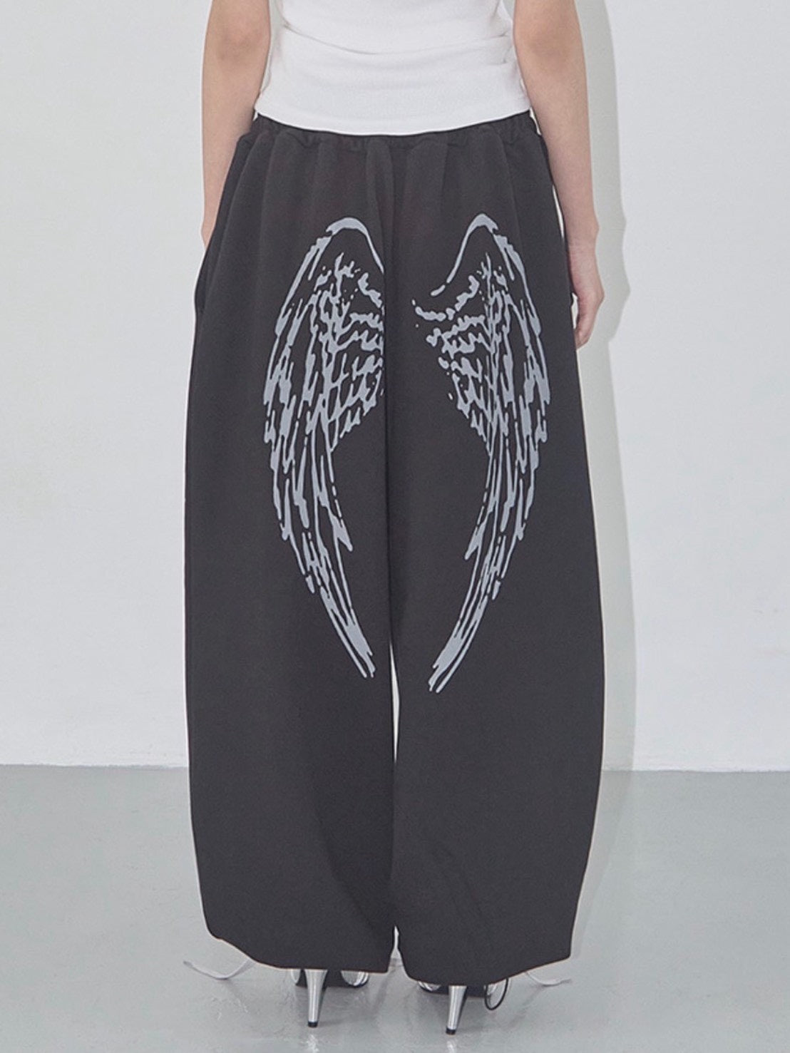 【FANCY CLUB】ANGEL VINTAGE SWEATPANTS