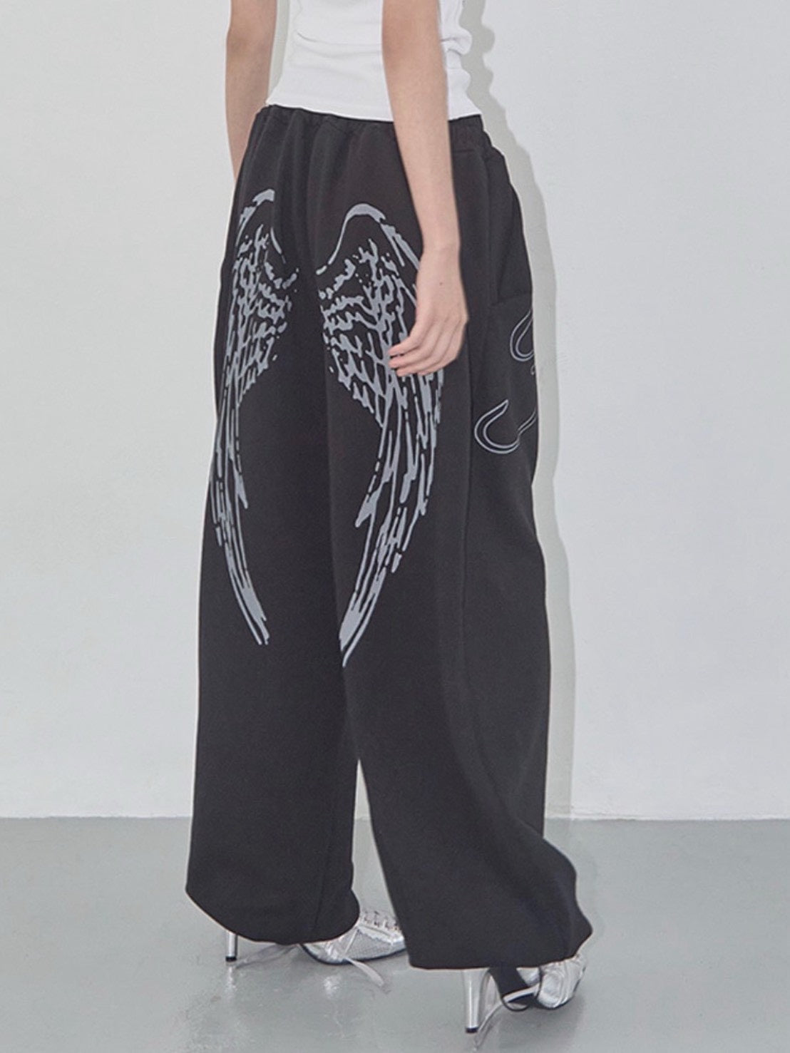 【FANCY CLUB】ANGEL VINTAGE SWEATPANTS