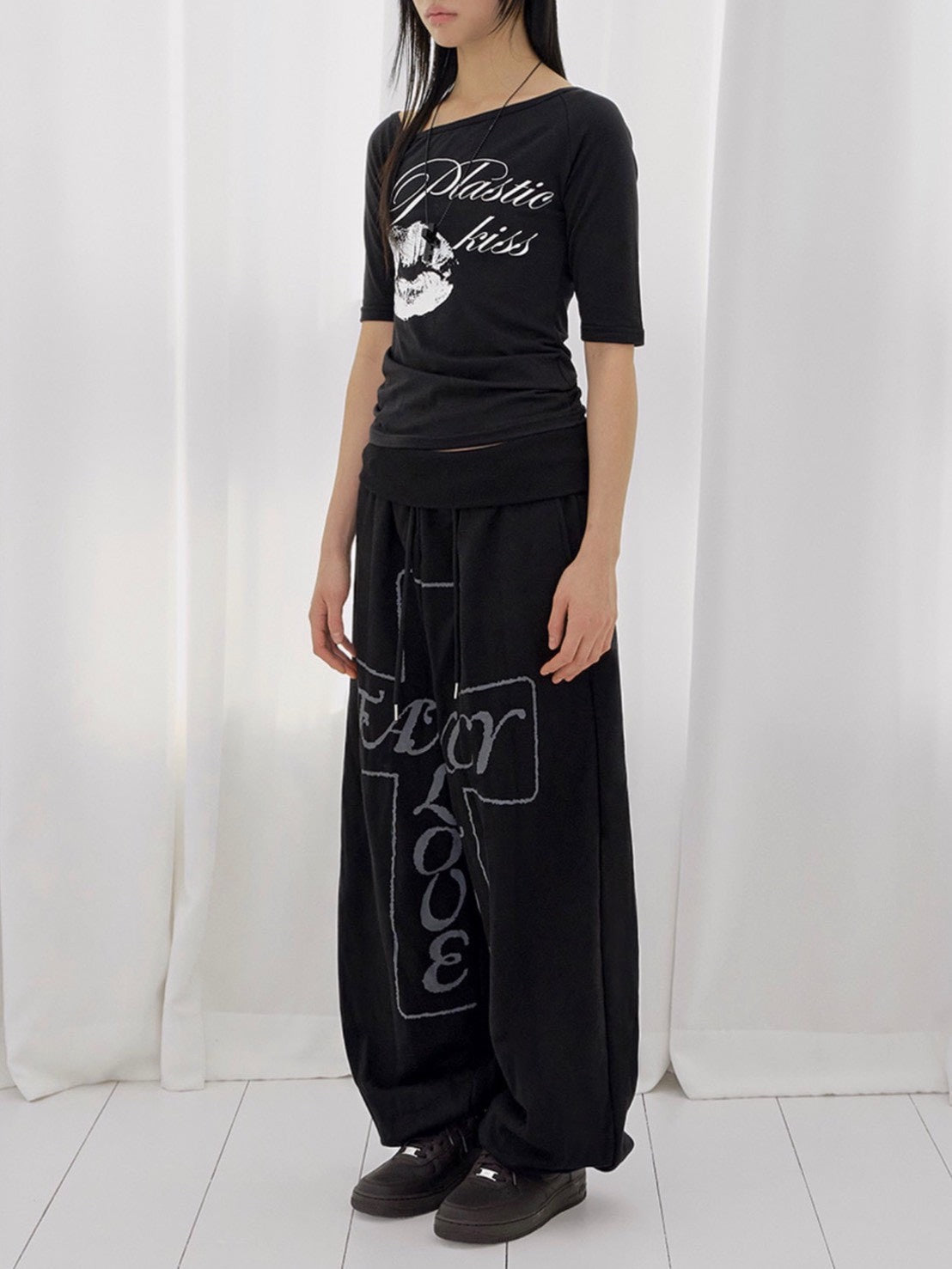 【FANCY CLUB】FROSS BANDING SWEATPANTS