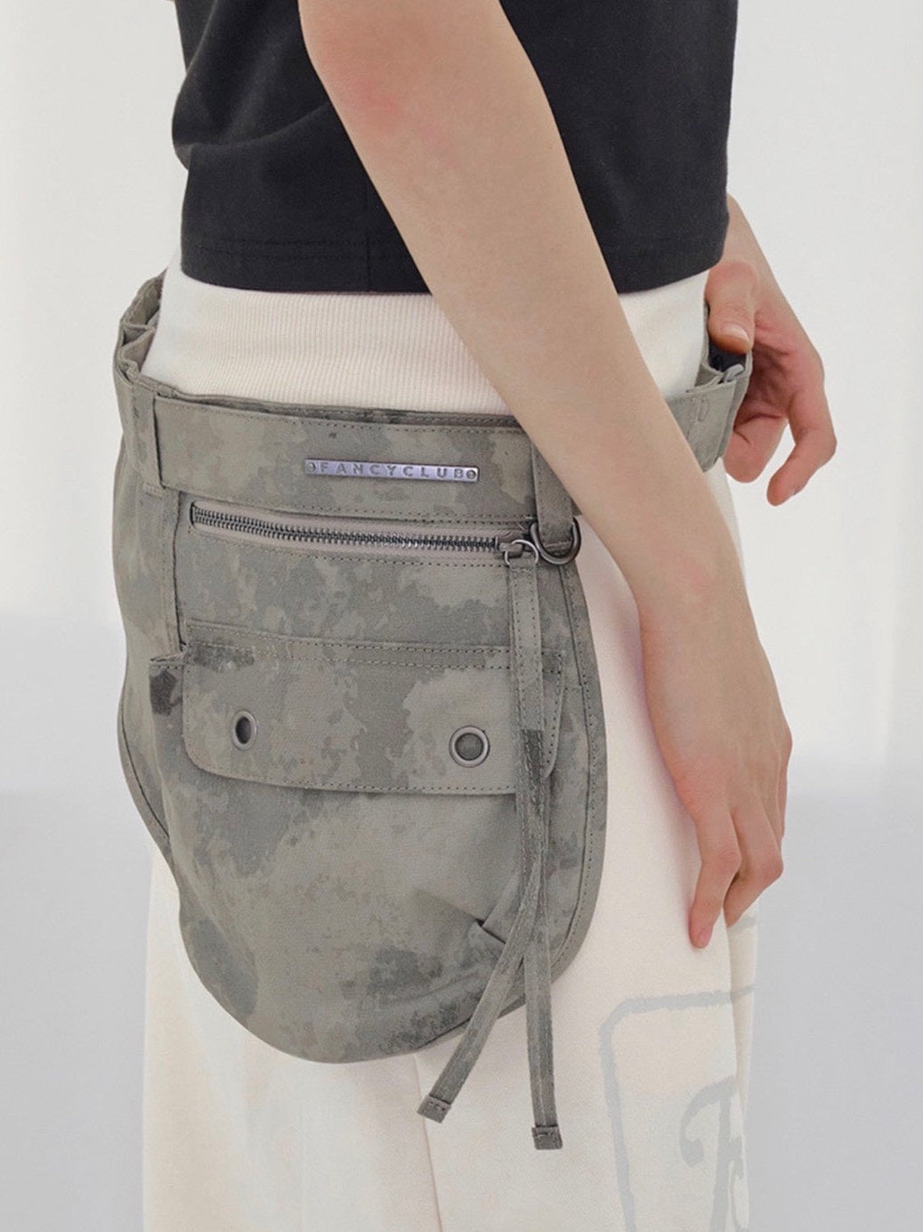 【FANCY CLUB】CARGO BELTED BAG