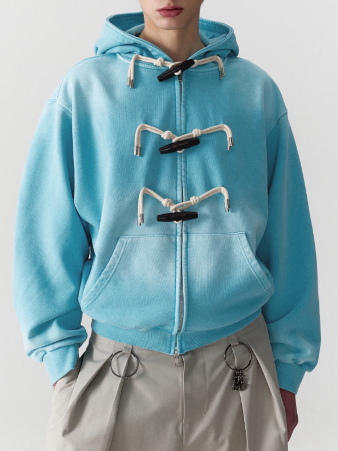 【ESC STUDIO】toggle button hoodie
