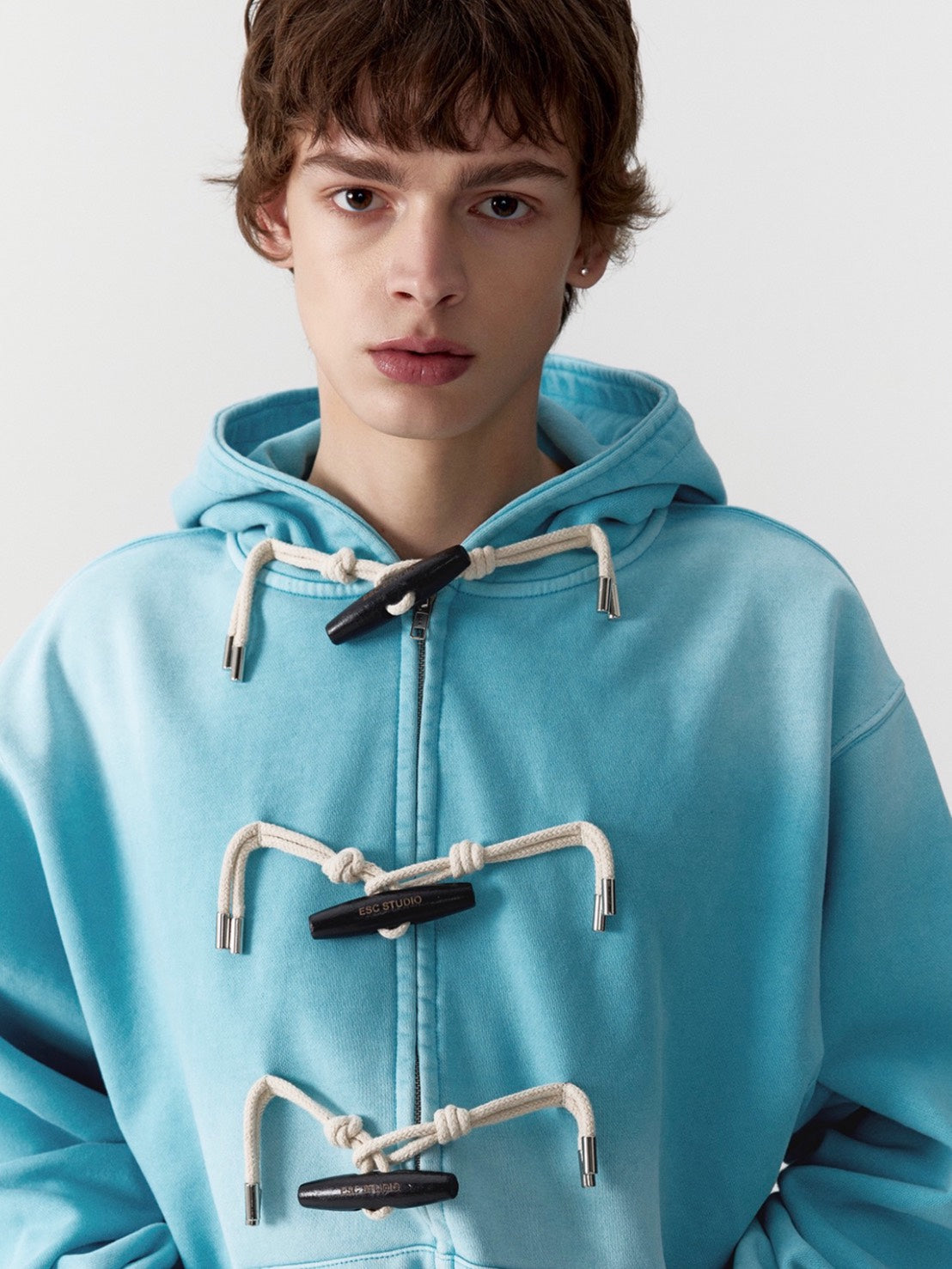 【ESC STUDIO】toggle button hoodie