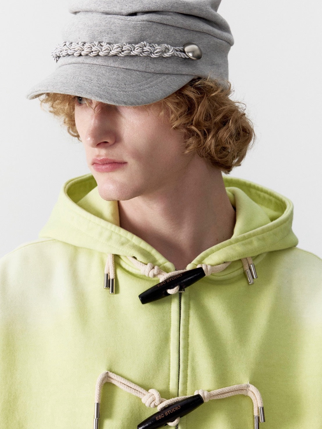 【ESC STUDIO】toggle button hoodie