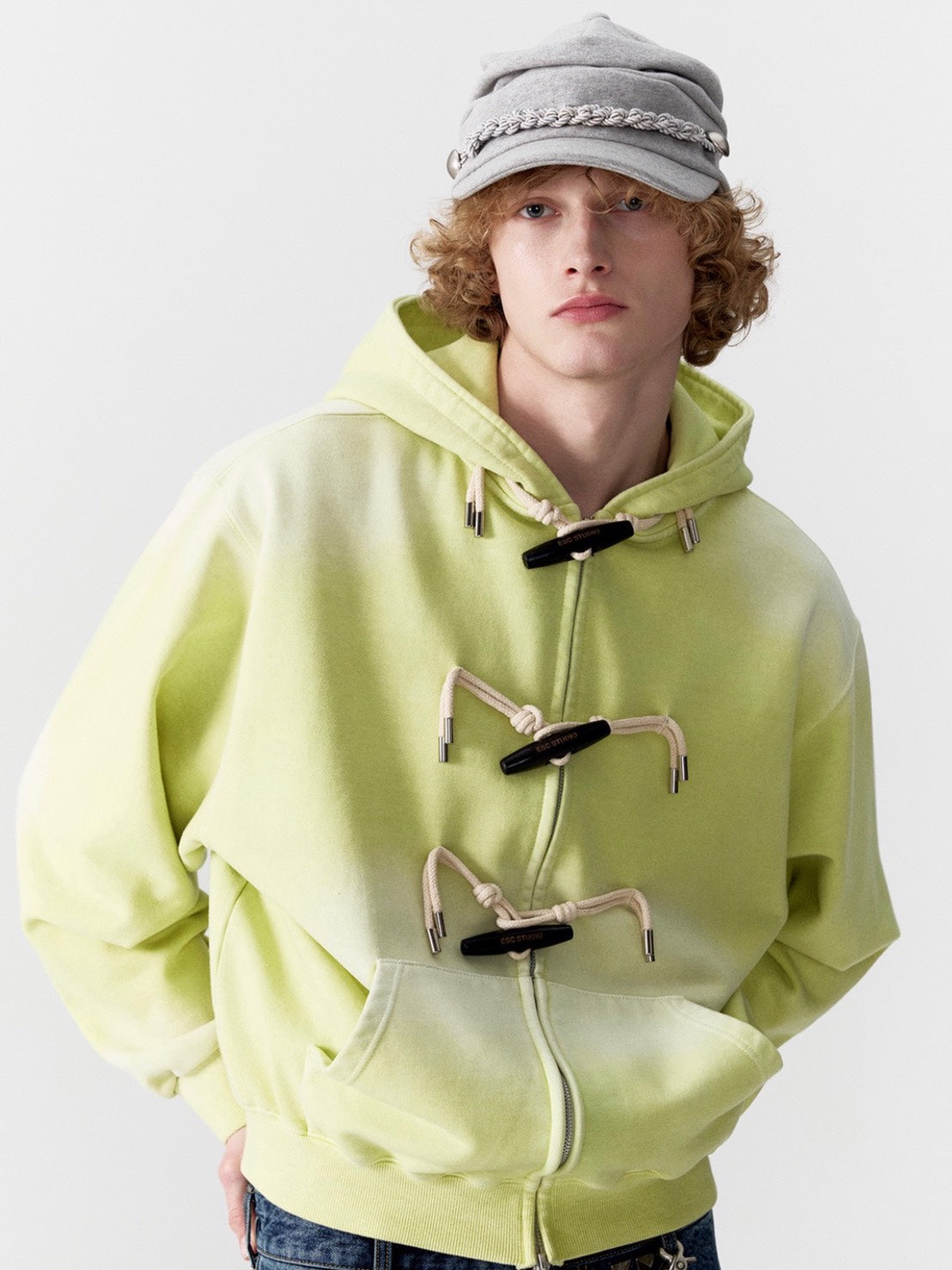 【ESC STUDIO】toggle button hoodie