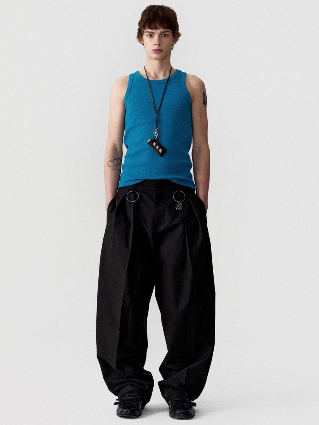 【ESC STUDIO】esc snug ribbed tank top