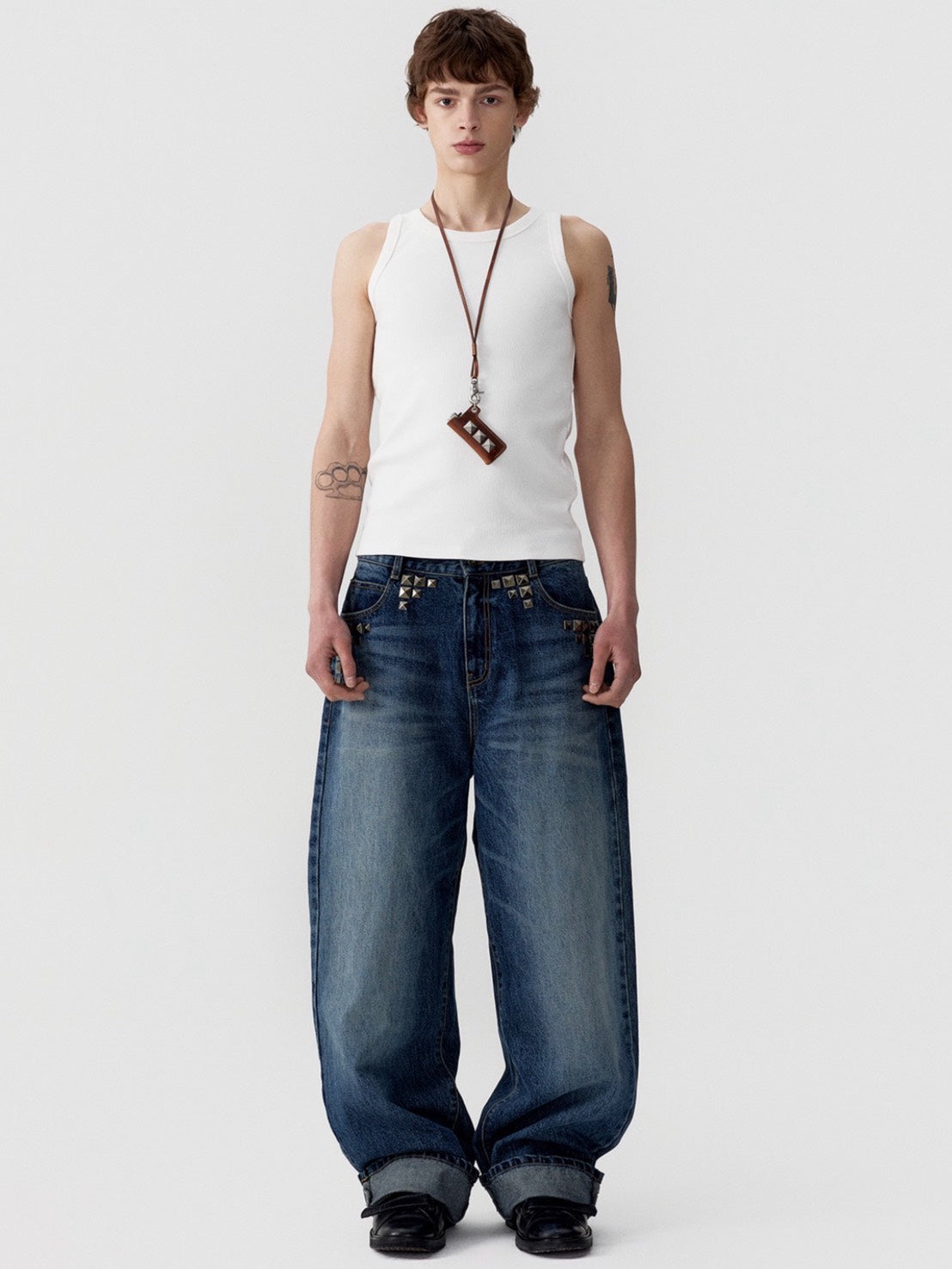 【ESC STUDIO】studded denim roll-up pants