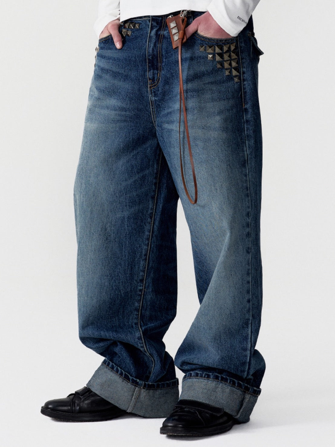 【ESC STUDIO】studded denim roll-up pants