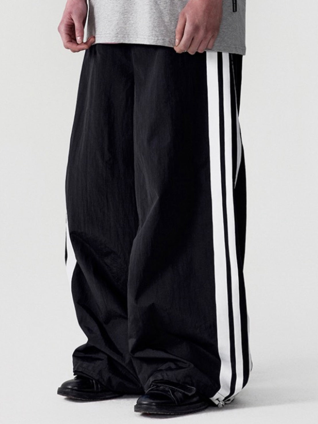 【ESC STUDIO】HOMIE 3-stripe track panrt