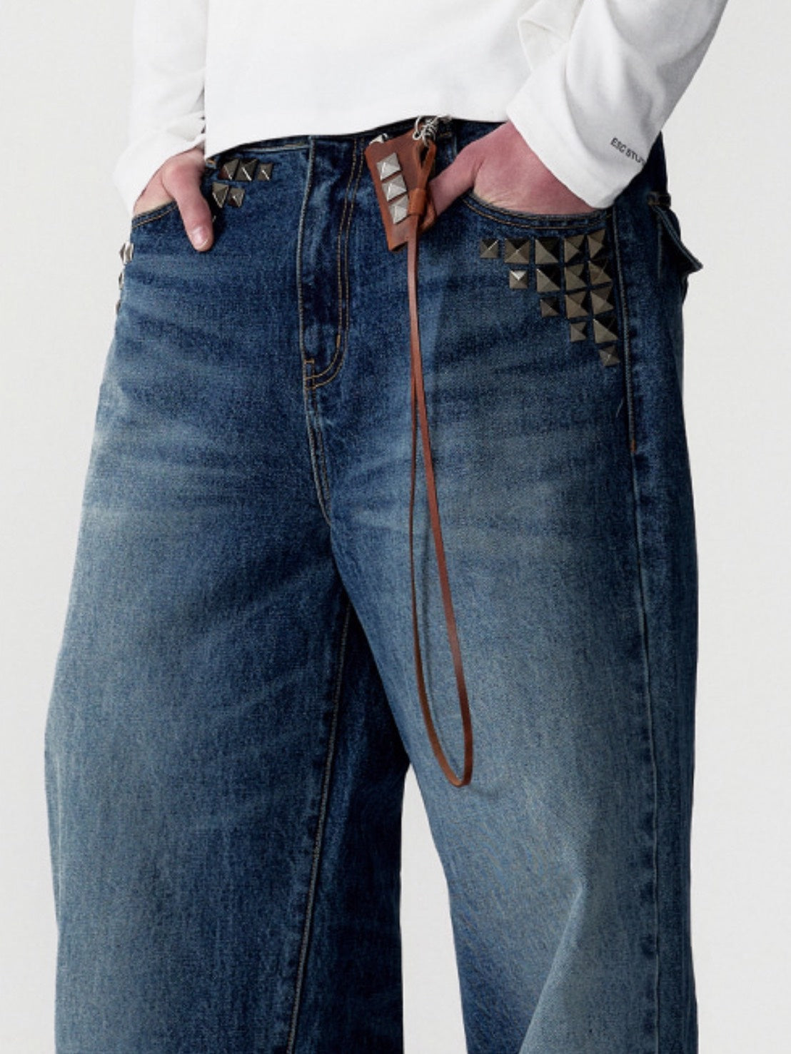 【ESC STUDIO】studded lighter case