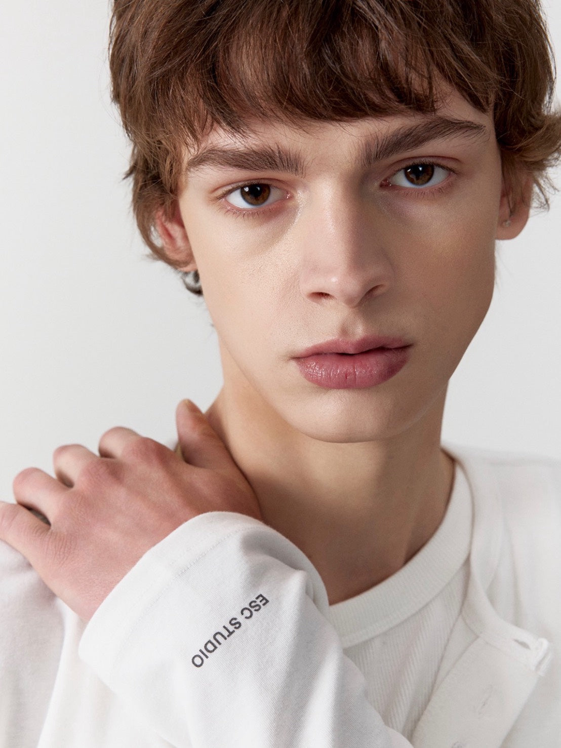 【ESC STUDIO】covered button henley