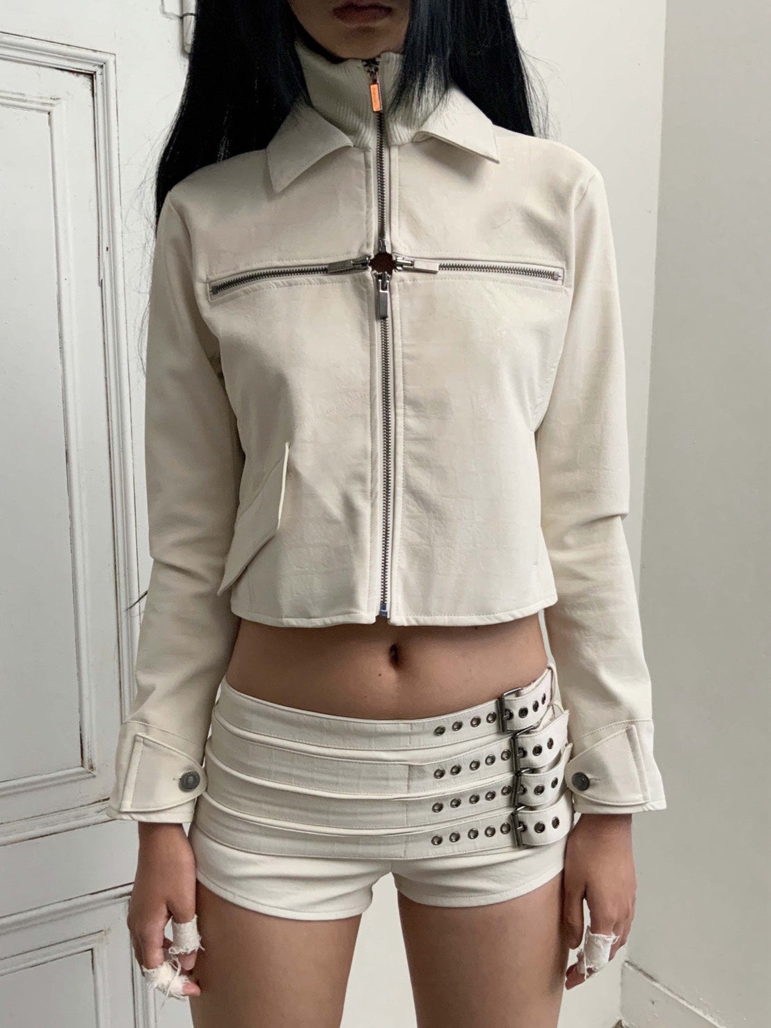 【bonnae】Belted micro shorts