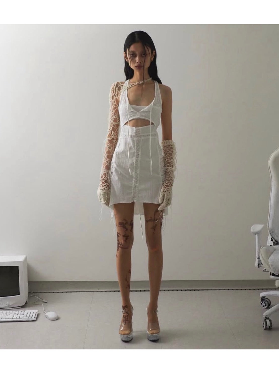 【bonnae】cross cut out dress
