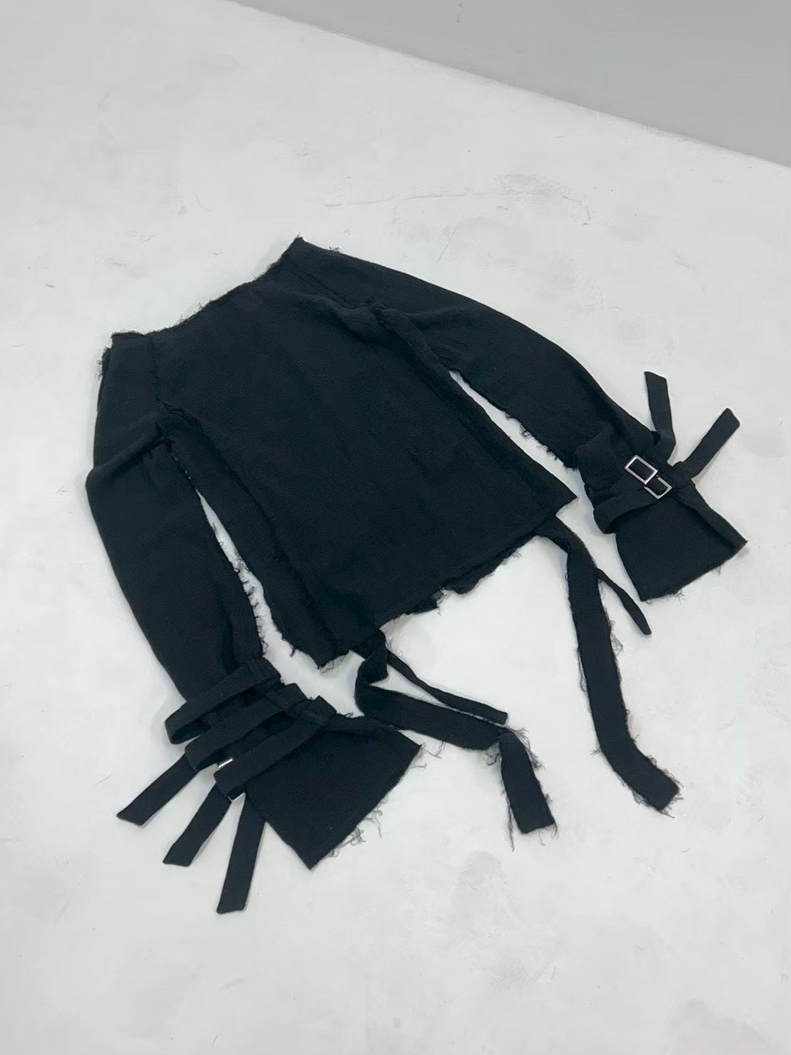 4/27 20:00発売【YIKAI LABORATORY】reversible compresse long sleeve