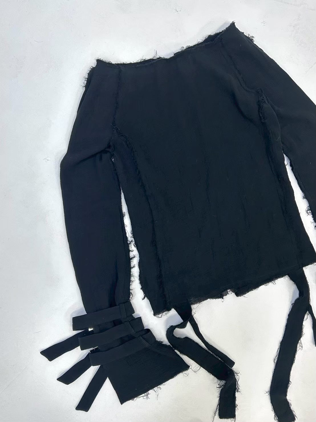 4/27 20:00発売【YIKAI LABORATORY】reversible compresse long sleeve