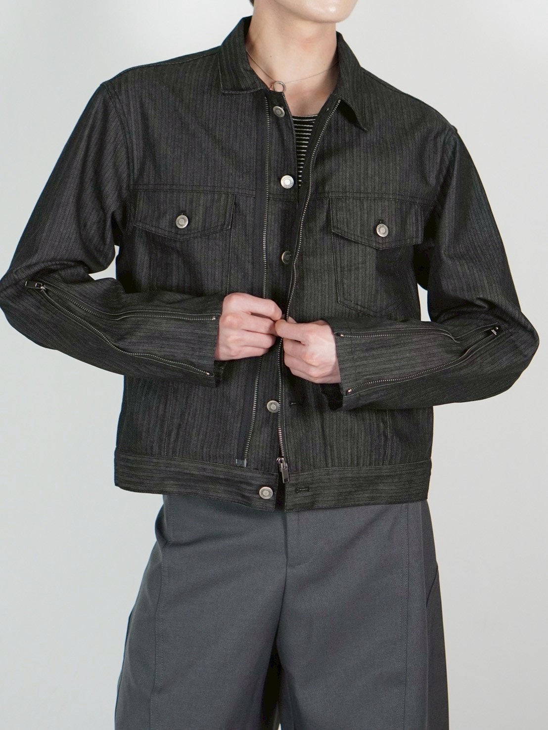 4/10 20:00発売 受注制【Chikashitsu +】non fade denim trucker jacket (2color)