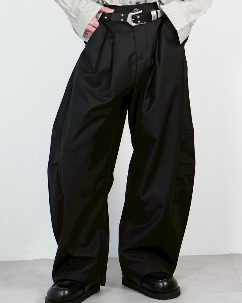 受注制【Chikashitsu +】2 tuck side design curve pants (3color)