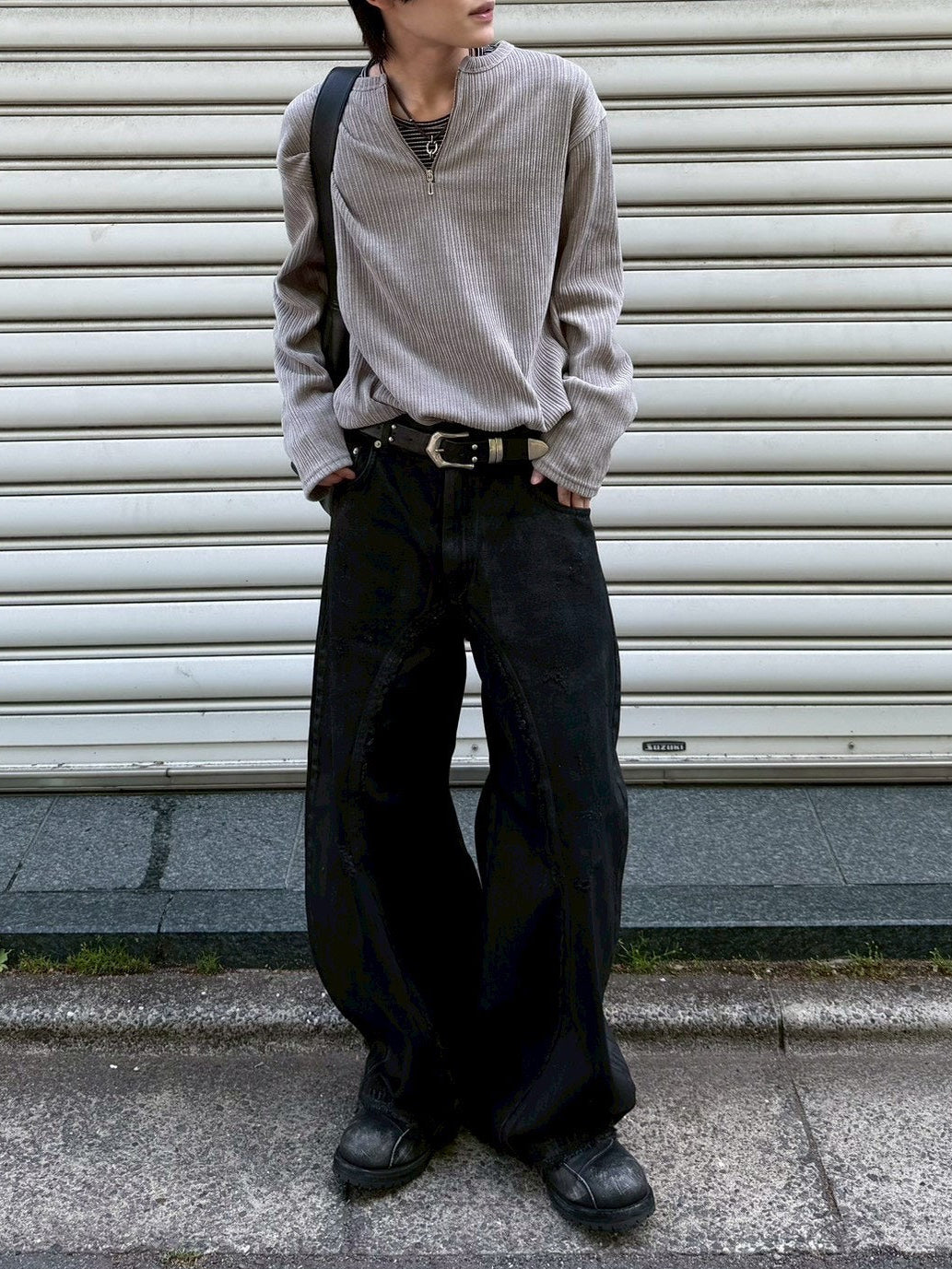 5/8 20:00 発売 【Chikashitsu +】velour zip henley long sleeve (2color)