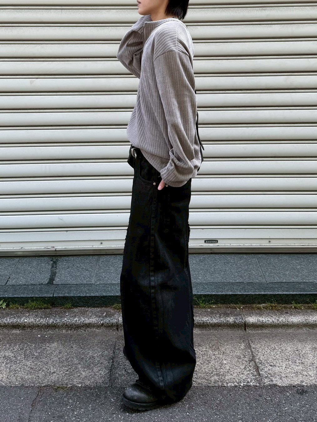 5/8 20:00 発売 【Chikashitsu +】velour zip henley long sleeve (2color)