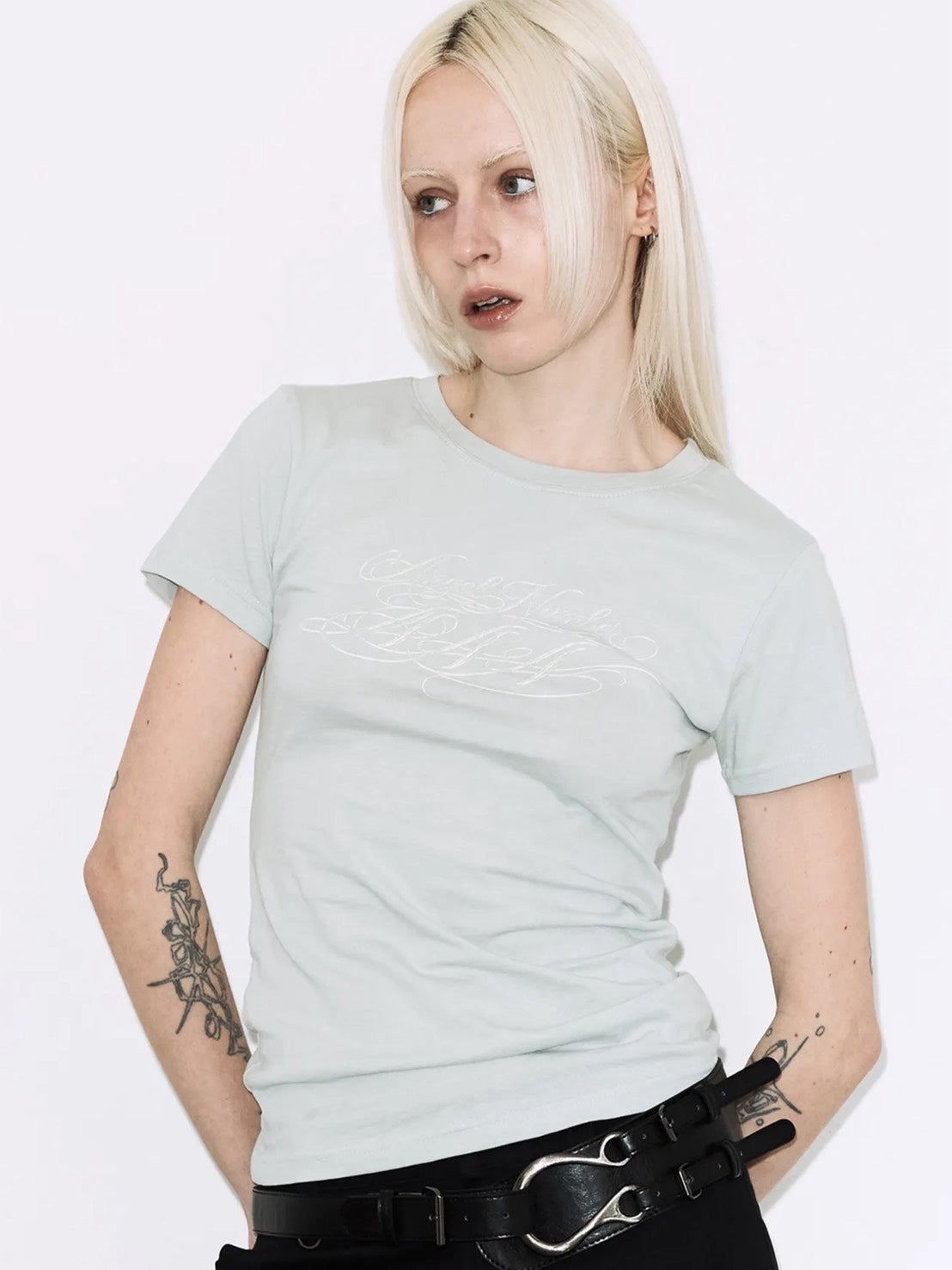 【FANCY CLUB】BACK CROSS TEE