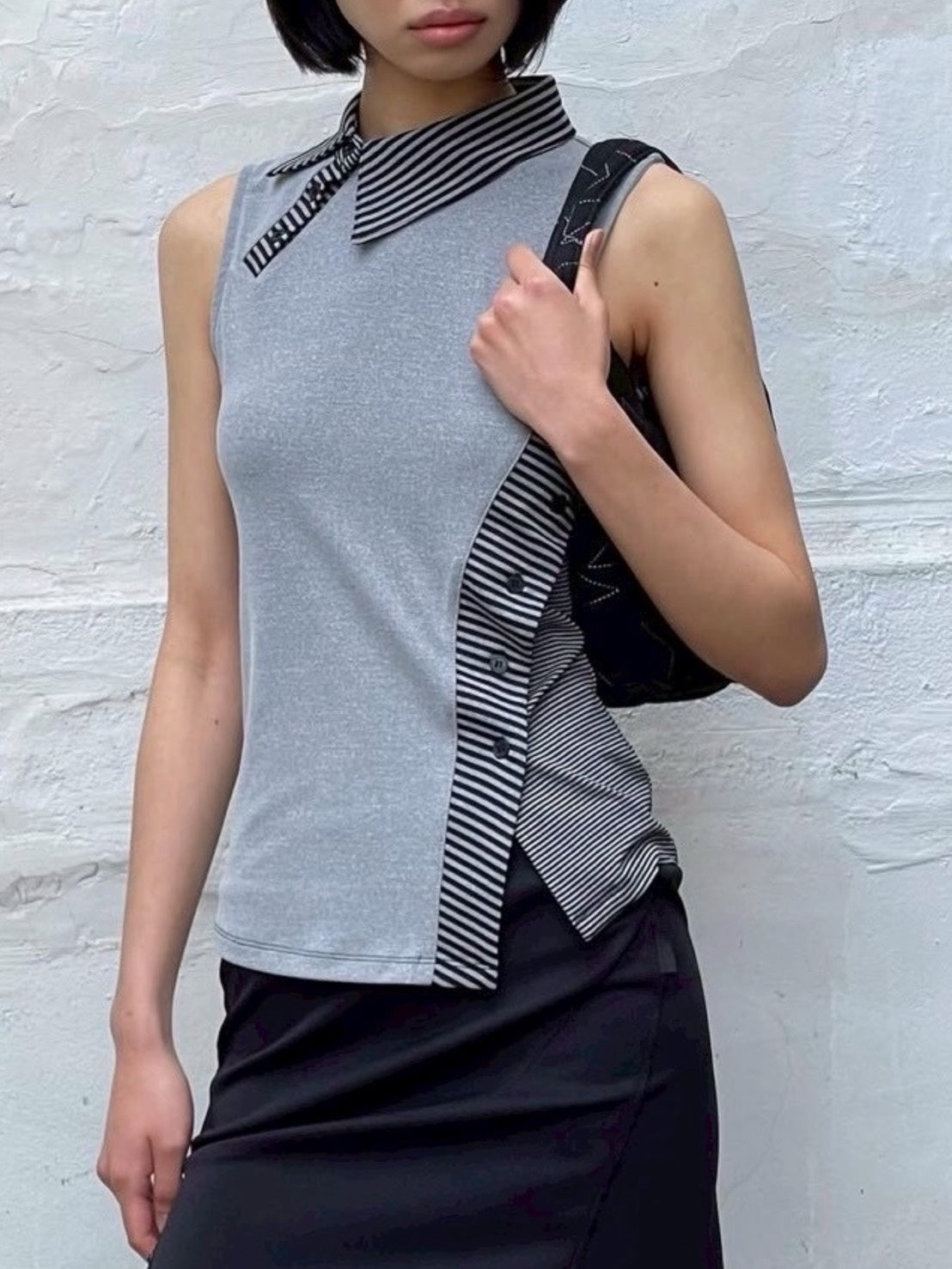 【OJOS】Curved Cut Collar Tank