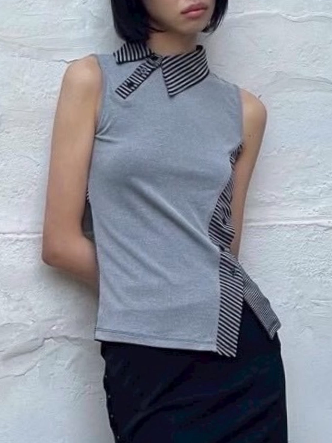 【OJOS】Curved Cut Collar Tank
